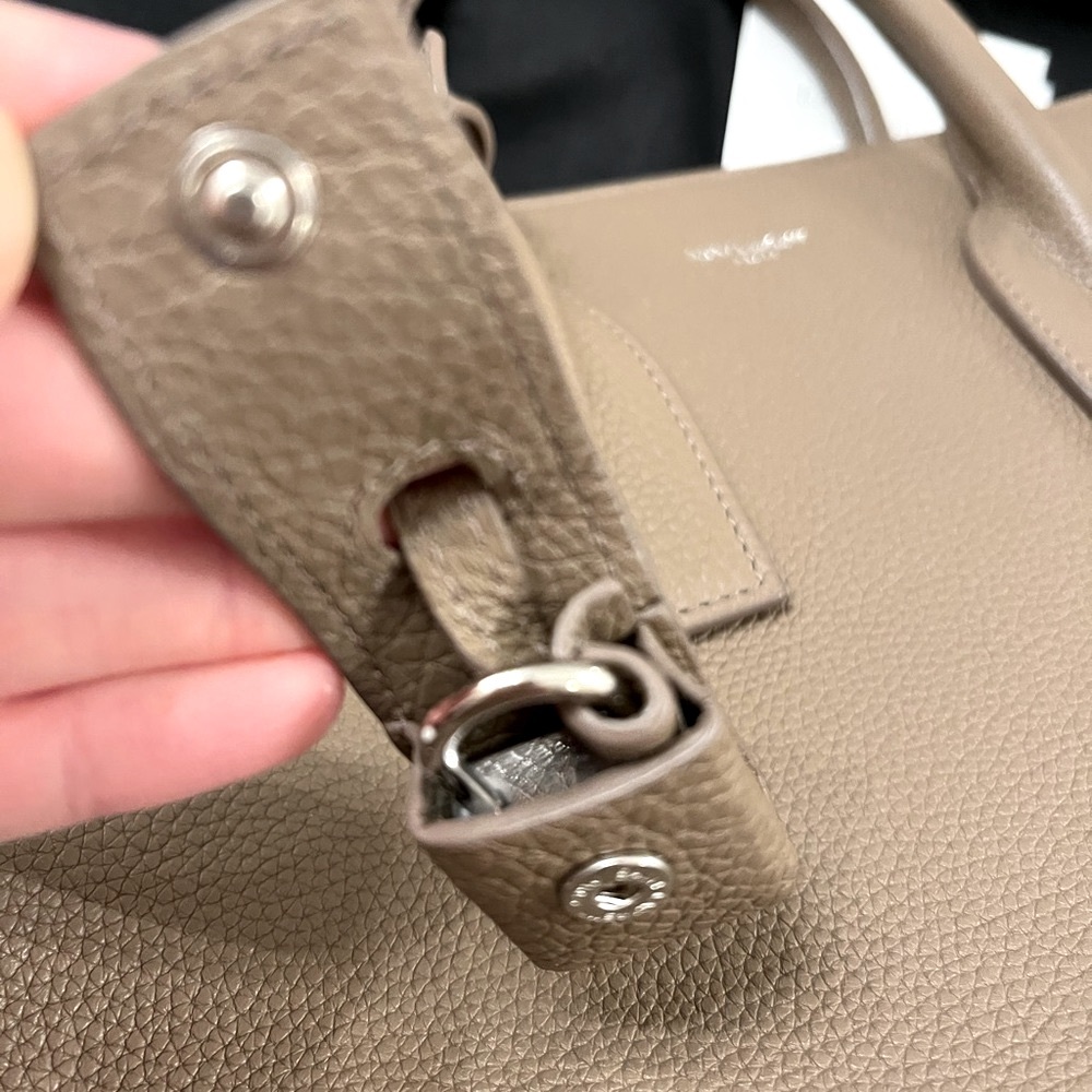 Reduced!! Saint Laurent Sac de Jour Small Taupe Soft Grained leather - Picture 7 of 15